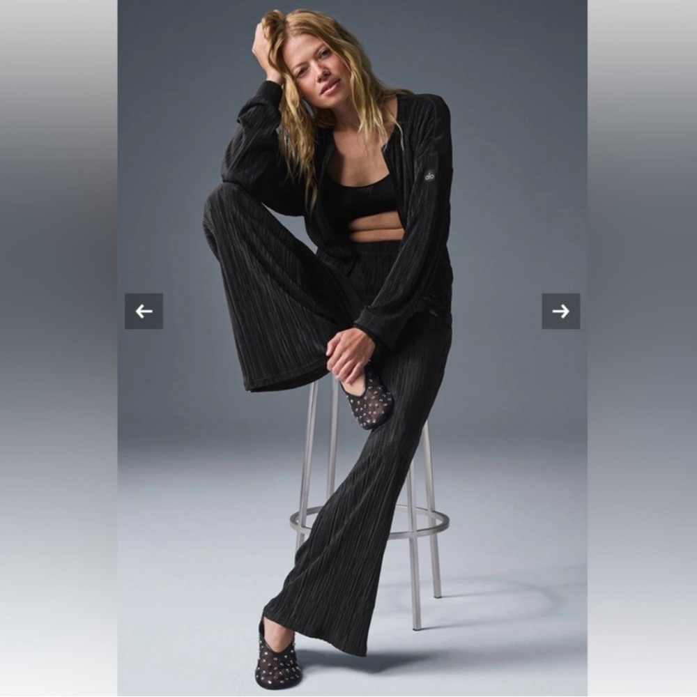 ALO Yoga Black Ribbed Wide-Leg Pants Set